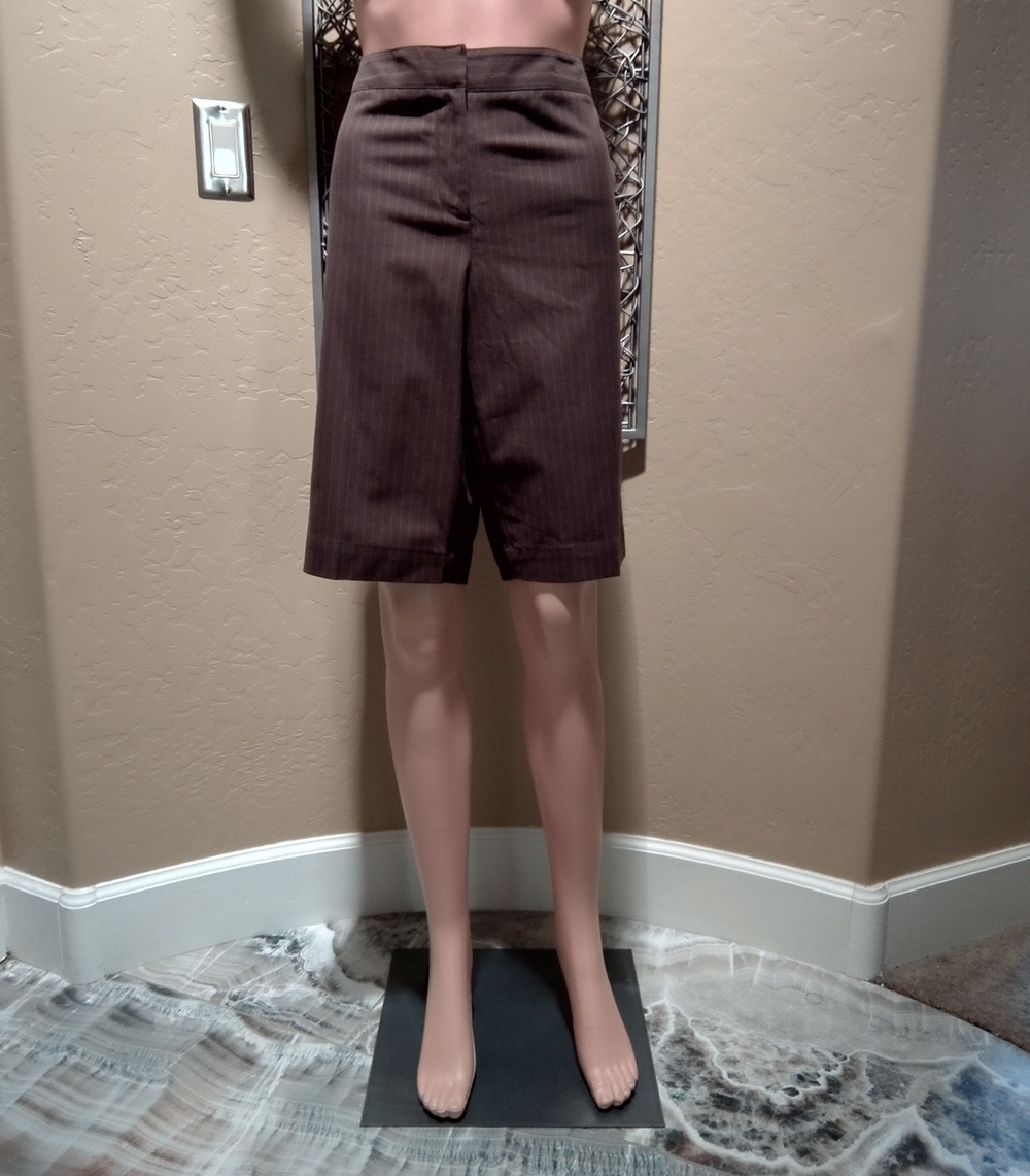 CITY UNLTD. Women's Brown Pinstripe Bermuda Shorts